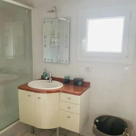 Le Cocon - Petit Dejeuner, Netflix, Jacuzzi* Carrieres-sous-Poissy Exterior photo