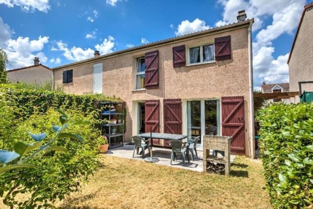 Holiday home Le Cocon - Petit Dejeuner, Netflix, Jacuzzi*